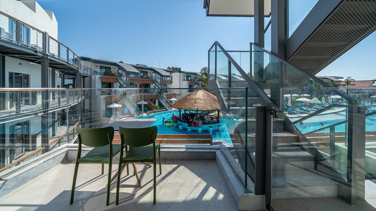 Family Room Pool Access Via Stairs