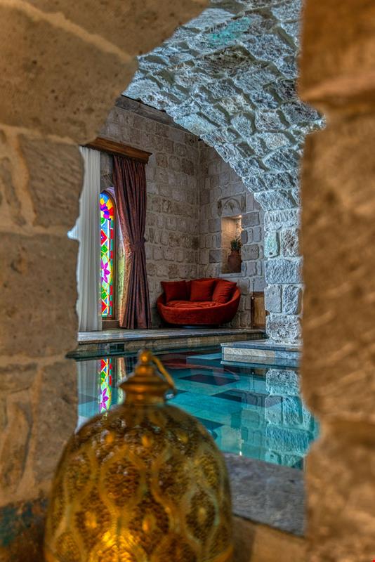 Muhteshem Imperial Pool Suite