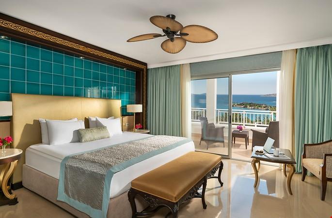 Deluxe Room With Sea View