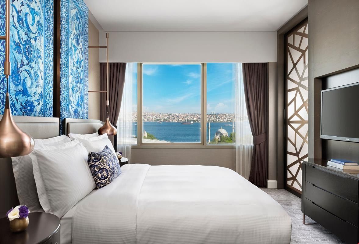 Bosphorus View Suite