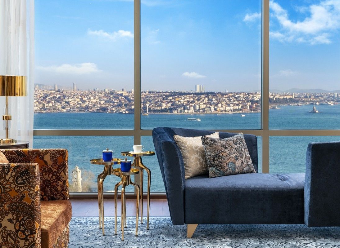 Ritz Carlton Suite with Jacuzzi & Bosphorus View