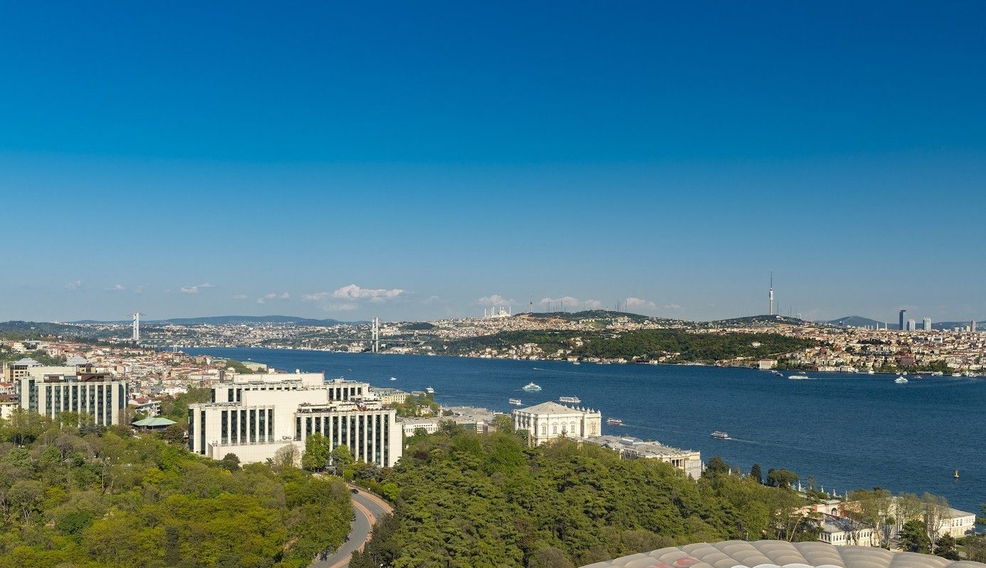 Ritz Carlton Suite with Jacuzzi & Bosphorus View